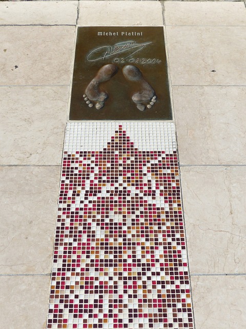 取得优异成 取得优异成